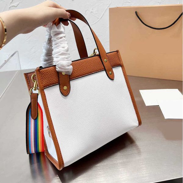 evening bags totes bag leather beach bag design handbag women shoulder large capacity luxury crossbody purse letter for travel wallets 22111
evening bags totes bag leather beach bag design handbag women shoulder large capacity luxury crossbody purse letter for travel wallets 22111