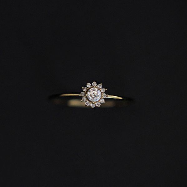 925 sterling silver sunflower ring korean simple for women crystal fashion 14k gold plating jewelry gift, Golden;silver
925 sterling silver sunflower ring korean simple for women crystal fashion 14k gold plating jewelry gift, Golden;silver