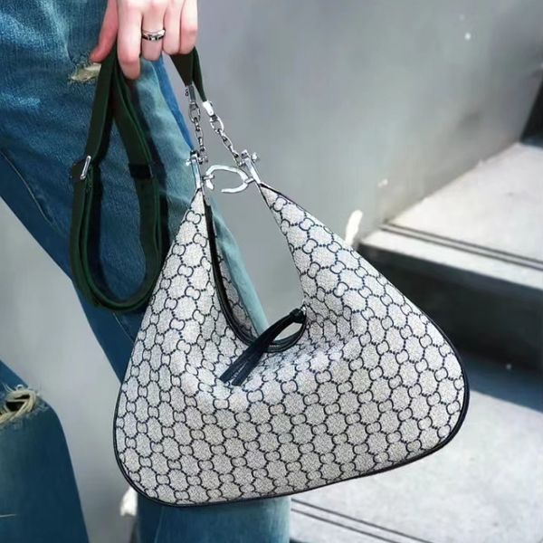 attaches luxurys designers bags women tote bag handbags ladies designer messenger composite lady clutch bag shoulder
attaches luxurys designers bags women tote bag handbags ladies designer messenger composite lady clutch bag shoulder