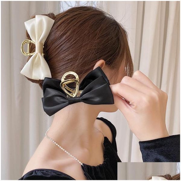 hair clips barrettes bow catch clips large hair accessories south korea elegant temperament back of the head curling shark dhgarden dhmd3, Golden;silver
hair clips barrettes bow catch clips large hair accessories south korea elegant temperament back of the head curling shark dhgarden dhmd3, Golden;silver