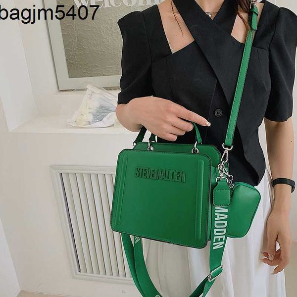 design bag shop 80% factory wholesale and retail bag female 2023 autumn new style candy color handbag fashion trend wide shoulder strap cros
design bag shop 80% factory wholesale and retail bag female 2023 autumn new style candy color handbag fashion trend wide shoulder strap cros