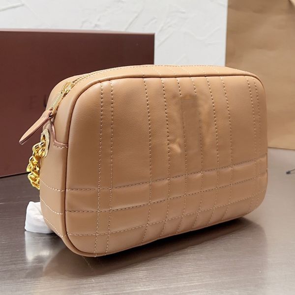 quilted leather camera bag chain crossbody bags women handbag purse zipper clutch wallet fashopn metal letter interior slip pocket
quilted leather camera bag chain crossbody bags women handbag purse zipper clutch wallet fashopn metal letter interior slip pocket