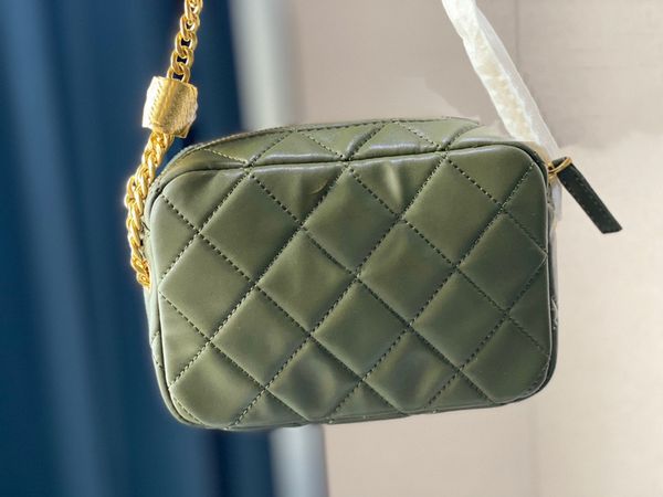 tz cosmetic bag early spring holiday series camera case women zipper shoulder bag luxury gold-tone metal chain hardware quilted diamond
tz cosmetic bag early spring holiday series camera case women zipper shoulder bag luxury gold-tone metal chain hardware quilted diamond