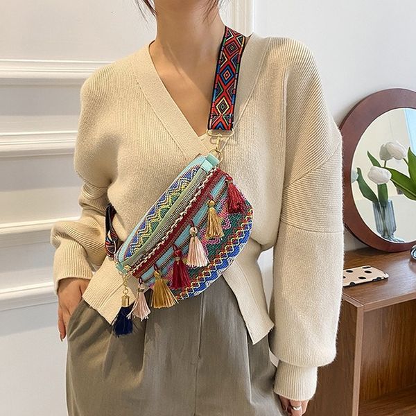 waist bags women folk style with adjustable strap variegated color fanny pack fringe decor pochete feminina belt 221124
waist bags women folk style with adjustable strap variegated color fanny pack fringe decor pochete feminina belt 221124