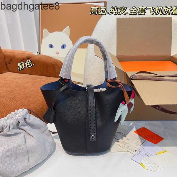 original designer cowhide picotin basket lock leather 2023 bags bucket h women s classic handbag one shoulder cross ena2cvn tx19
original designer cowhide picotin basket lock leather 2023 bags bucket h women s classic handbag one shoulder cross ena2cvn tx19