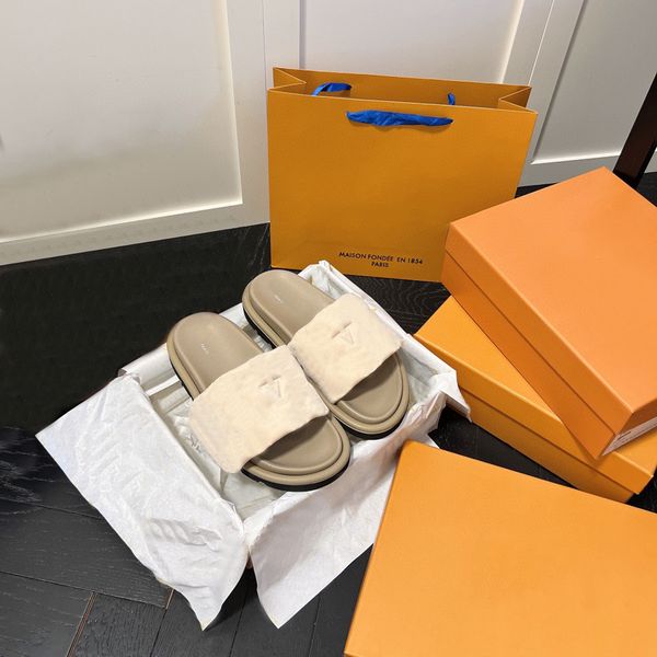 designer slides women man slippers luxury fashion sandals brand sandals real leather flip flop flats slide casual shoes sneakers boots by fe, Black
designer slides women man slippers luxury fashion sandals brand sandals real leather flip flop flats slide casual shoes sneakers boots by fe, Black
