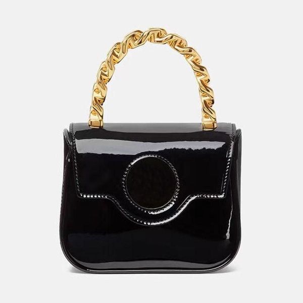 mini crossbody bag tote bag handbags purse fashion small tote shoulder bags chain handle removable strap magnetic buckle internal card slot
mini crossbody bag tote bag handbags purse fashion small tote shoulder bags chain handle removable strap magnetic buckle internal card slot