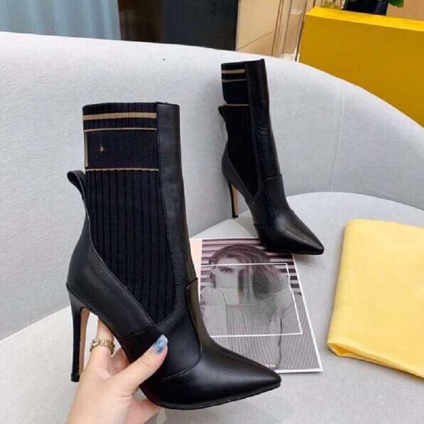 brand casual shoes designer design flat boots low heel lace up knitted boots with high heels, Black
brand casual shoes designer design flat boots low heel lace up knitted boots with high heels, Black