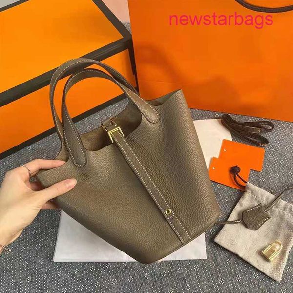 designer herme picotin lock bag s handbag online store live vegetable basket women's 2022 new layer cowhide bucket handle tote
designer herme picotin lock bag s handbag online store live vegetable basket women's 2022 new layer cowhide bucket handle tote