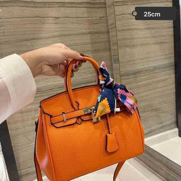 herme birkins handbags one same shoulder messenger head leather h bag platinum ladies luxurys hand
herme birkins handbags one same shoulder messenger head leather h bag platinum ladies luxurys hand