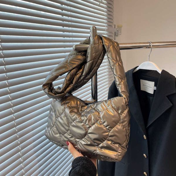 messenger bags 2023 autumn and winter new style women's space cotton suit sling single shoulder high-capacity down bag
messenger bags 2023 autumn and winter new style women's space cotton suit sling single shoulder high-capacity down bag