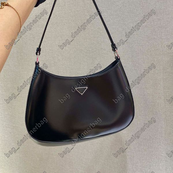 fashion versatile women's crossbody bag handbag simple one shoulder versatile large capacity 26.5cm
fashion versatile women's crossbody bag handbag simple one shoulder versatile large capacity 26.5cm
