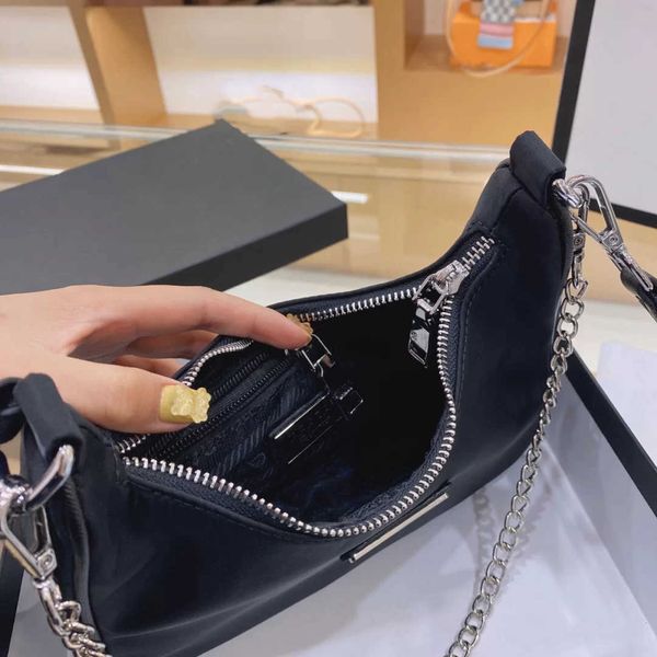 pra da bag cleo bag woman designer bags s handbags e lady fashion re edition genuine leather designers o handbag chains er ytuq
pra da bag cleo bag woman designer bags s handbags e lady fashion re edition genuine leather designers o handbag chains er ytuq