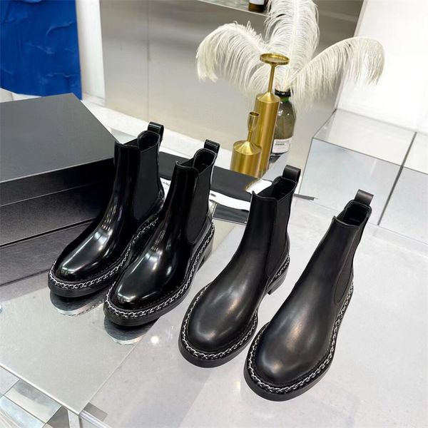 luxury designer women's desert boots spring and autumn fashion all-matching casual doc martens with chunky heels outdoor ankle boots si, Black
luxury designer women's desert boots spring and autumn fashion all-matching casual doc martens with chunky heels outdoor ankle boots si, Black