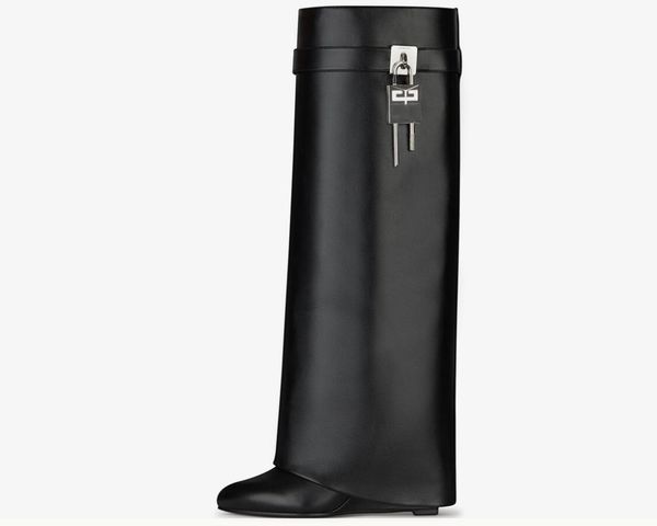shark lock knee boots leather silver and gold finish asymmetrical metal padlock clad wedge almond shaped toe heel height 9cm9024632, Black
shark lock knee boots leather silver and gold finish asymmetrical metal padlock clad wedge almond shaped toe heel height 9cm9024632, Black