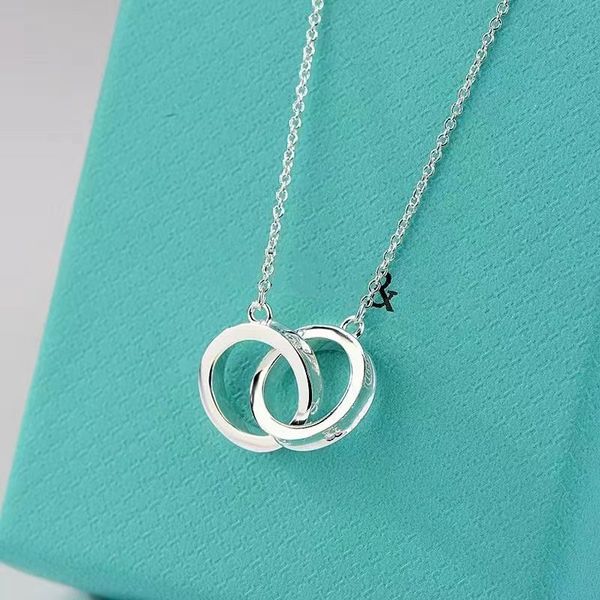 pendant necklaces luxurys designer necklace classic double ring letters exquisite high-end fashion personality trend men and women rose gold, Silver
pendant necklaces luxurys designer necklace classic double ring letters exquisite high-end fashion personality trend men and women rose gold, Silver
