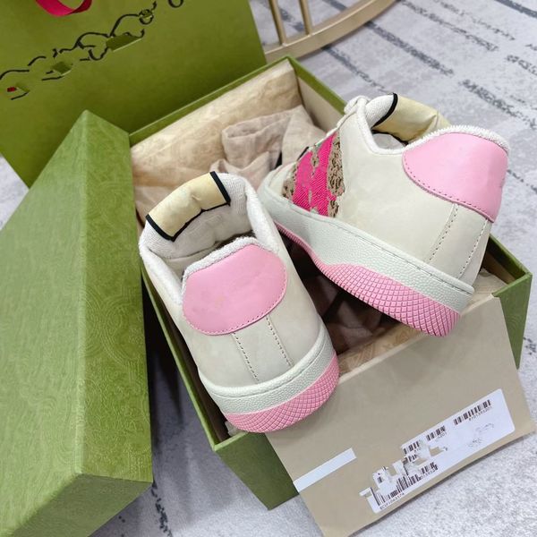 2022luxury designer sneakers men women shoes retro fashion casual shoes classic color matching leather upper with velvetsize 35-45 asddasdaw, Red;white
2022luxury designer sneakers men women shoes retro fashion casual shoes classic color matching leather upper with velvetsize 35-45 asddasdaw, Red;white