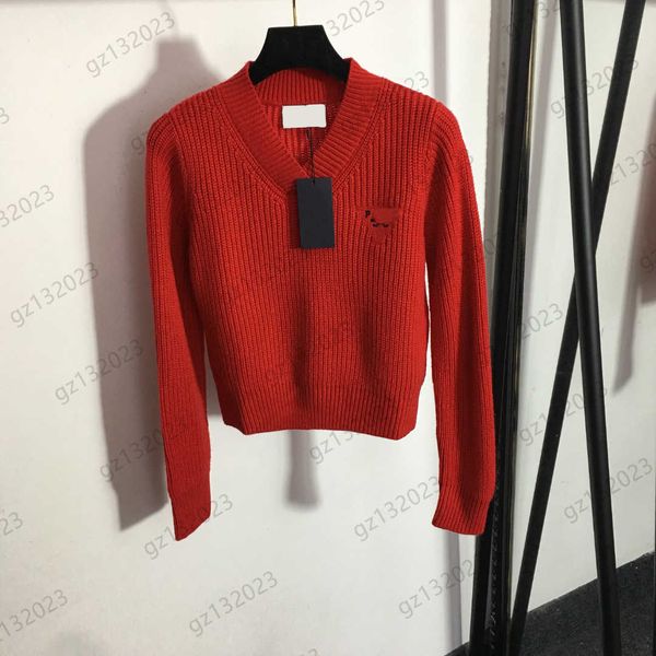womens sweater chest letter-embroidered v-neck pullover knit sweaters short slim long sleeves knitwear fashion brand women apparel 2 colors, White;black
womens sweater chest letter-embroidered v-neck pullover knit sweaters short slim long sleeves knitwear fashion brand women apparel 2 colors, White;black