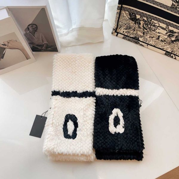 luxury scarves elegant scarf classic wraps letters design for man wman black and white 2 optional, Blue;gray
luxury scarves elegant scarf classic wraps letters design for man wman black and white 2 optional, Blue;gray