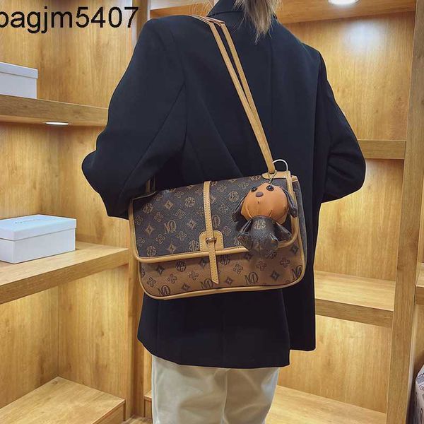 tote bsg factory wholesale and retail 2023 new classic old flower bag women's wandering portable one shoulder msenger bag middle ancien
tote bsg factory wholesale and retail 2023 new classic old flower bag women's wandering portable one shoulder msenger bag middle ancien