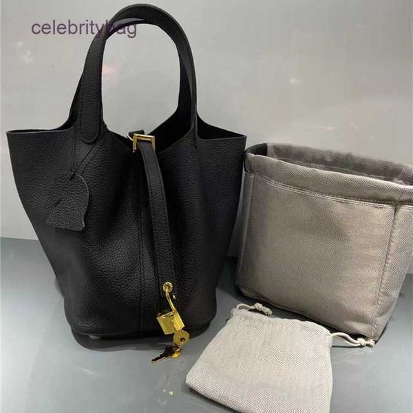 original designer herms picotin locks bags 2022 new vegetable basket togo pattern head leather bucket bag mother hand woman gold buckle
original designer herms picotin locks bags 2022 new vegetable basket togo pattern head leather bucket bag mother hand woman gold buckle