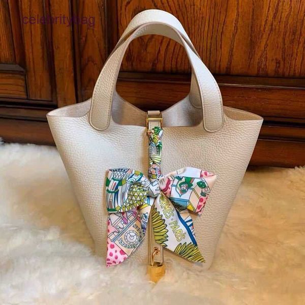 original designer herms picotin locks bags bag women 2022 new chaocai basket women's bag soft leather pu litchi pattern bucket hanging
original designer herms picotin locks bags bag women 2022 new chaocai basket women's bag soft leather pu litchi pattern bucket hanging