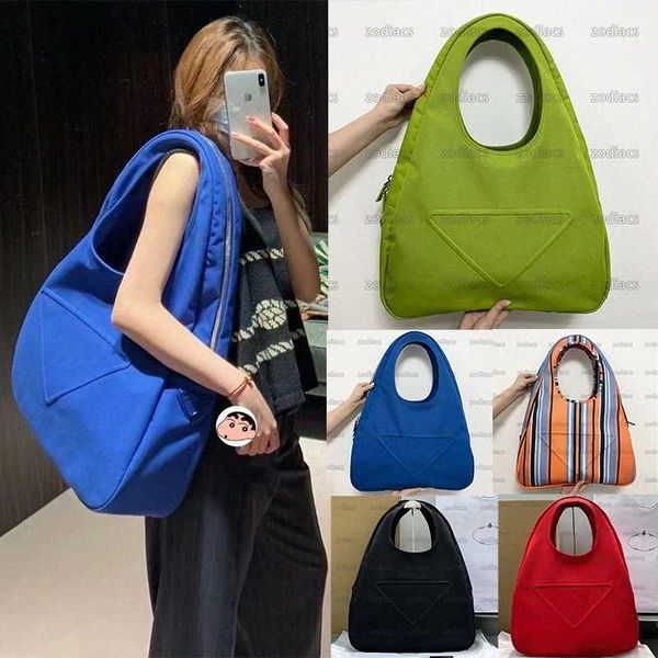 pradity cleo hobo bag printed canvas hobo bag line of functional zipper closure embossed triangle on the front printed lining shoulder bags
pradity cleo hobo bag printed canvas hobo bag line of functional zipper closure embossed triangle on the front printed lining shoulder bags