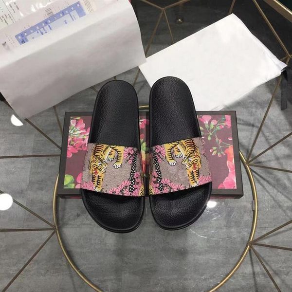 fashion shoes bath sandals printed outdoor summer leather code 35-45 men's snake slippers pvc flat beach female letter sliding code, Black
fashion shoes bath sandals printed outdoor summer leather code 35-45 men's snake slippers pvc flat beach female letter sliding code, Black