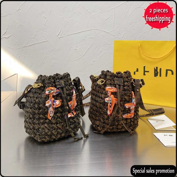luxury designer lady's bags p married new women's handmade holiday woven literature and art diagonal straddle leisure straw should
luxury designer lady's bags p married new women's handmade holiday woven literature and art diagonal straddle leisure straw should