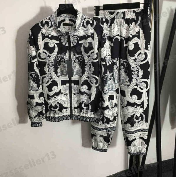 two piece women sets designer vers tracksuits vintage pattern logo print long-sleeved zipper jacket casual trousers suit size s-xl 0912, Gray
two piece women sets designer vers tracksuits vintage pattern logo print long-sleeved zipper jacket casual trousers suit size s-xl 0912, Gray