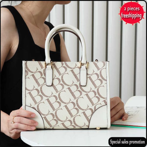 designer bags large capacity lettered printing portable vegetable basket women's versatile tote fashion casual shoulder
designer bags large capacity lettered printing portable vegetable basket women's versatile tote fashion casual shoulder
