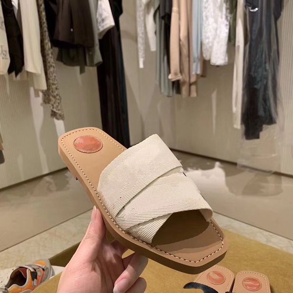 2022est branded women woody mules fflat slipper deisgner lady lettering fabric outdoor leather orange black sole slide sandal size 35-42 ada
2022est branded women woody mules fflat slipper deisgner lady lettering fabric outdoor leather orange black sole slide sandal size 35-42 ada