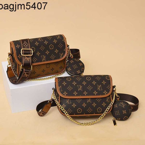 tote bsg factory wholesale and retail 2023 star printed small square bag popular versatile chain hand wide shoulder belt single msenger
tote bsg factory wholesale and retail 2023 star printed small square bag popular versatile chain hand wide shoulder belt single msenger