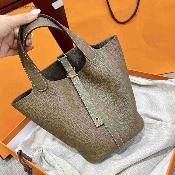 original designer bag picotin locks herms leather vegetable basket women's bag litchi pattern hand togo cowhide gold buckle bucket soft
original designer bag picotin locks herms leather vegetable basket women's bag litchi pattern hand togo cowhide gold buckle bucket soft