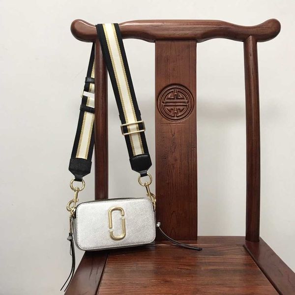 designer luxury fashion marc the tote bag leather versatile women small bags vintage marcjacobs handbags multicolour wallet 7a zhouzhoubao12
designer luxury fashion marc the tote bag leather versatile women small bags vintage marcjacobs handbags multicolour wallet 7a zhouzhoubao12