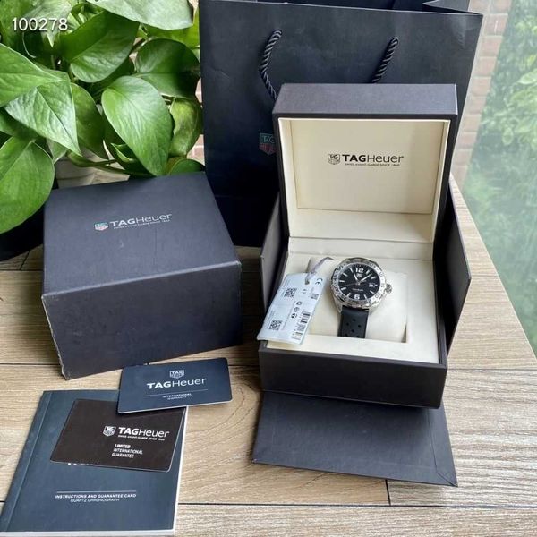 watches for mens mechanical watch tags hoya luxury f1 series men s watch three needle timing with calendar original swiss movement brand spo, Slivery;brown
watches for mens mechanical watch tags hoya luxury f1 series men s watch three needle timing with calendar original swiss movement brand spo, Slivery;brown