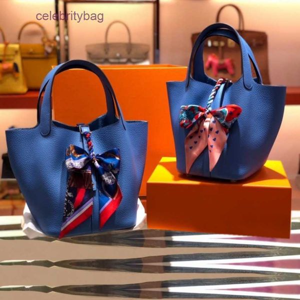 original designer bag picotin locks herms women 2022 new high-end leather bag vegetable basket portable bucket 5mvb
original designer bag picotin locks herms women 2022 new high-end leather bag vegetable basket portable bucket 5mvb