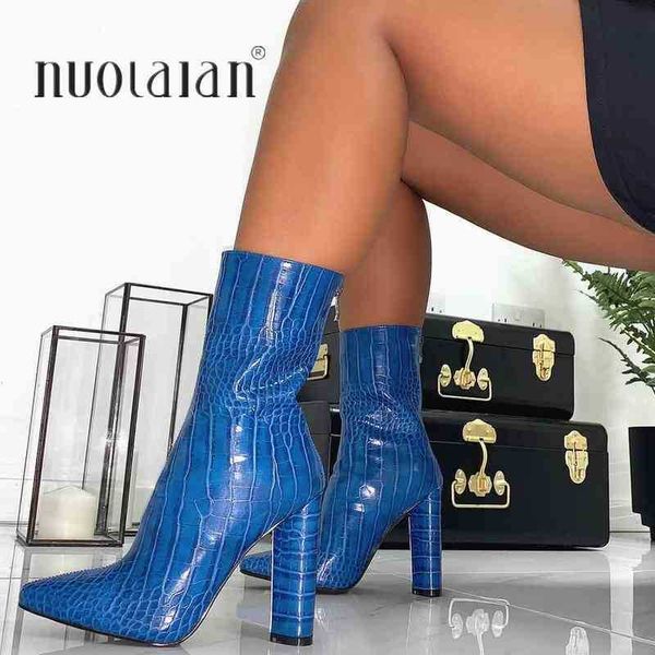 boots 2020 brand fashion women boots high heels ankle for fur warm winter and autumn woman shoes plus size 4-11 220901, Black
boots 2020 brand fashion women boots high heels ankle for fur warm winter and autumn woman shoes plus size 4-11 220901, Black