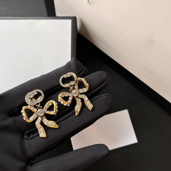 women brand designer studs brass crystal little bee bowknot fashion copper long earrings engagement jewelry lady party gifts, Golden;silver
women brand designer studs brass crystal little bee bowknot fashion copper long earrings engagement jewelry lady party gifts, Golden;silver