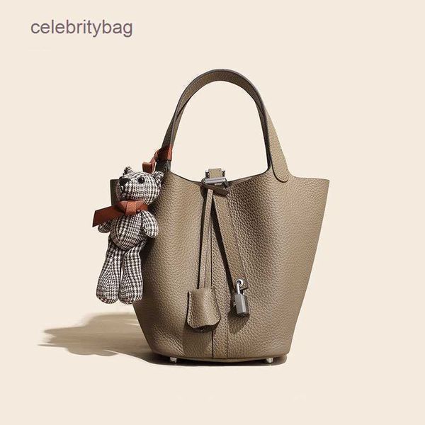 original designer herms picotin locks bags high end first layer togo leather women's bag fashion vegetable basket hand net red bucket 2
original designer herms picotin locks bags high end first layer togo leather women's bag fashion vegetable basket hand net red bucket 2