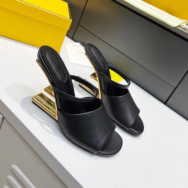 new brown sculpted high-heeled slippers mules metallic high heels open toes slip-on slides calfskin leather outsole sandals for women luxury, Black
new brown sculpted high-heeled slippers mules metallic high heels open toes slip-on slides calfskin leather outsole sandals for women luxury, Black