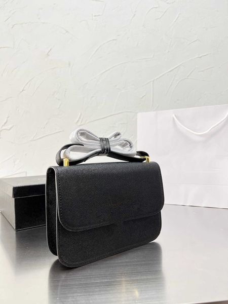 style prad latest simple classic beach bag style leather design chain shoulder fashion paris designer brand handbag bags luxury tote
style prad latest simple classic beach bag style leather design chain shoulder fashion paris designer brand handbag bags luxury tote