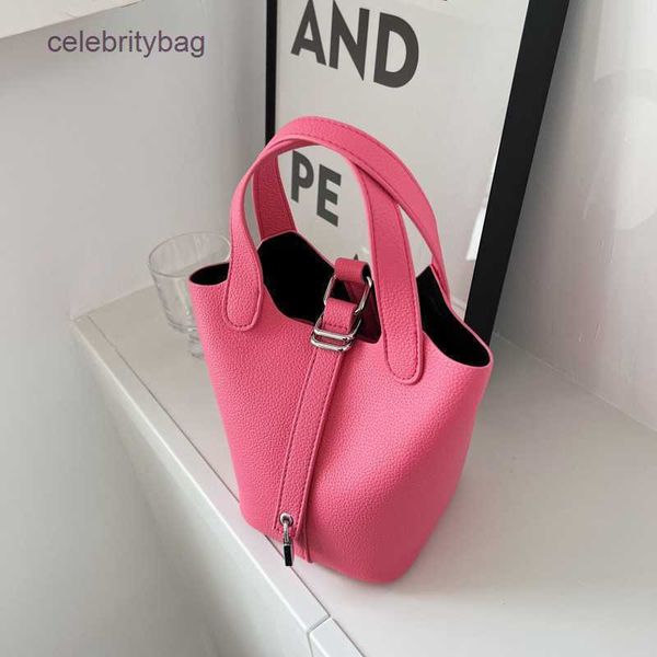 original designer herms picotin locks bags this year's popular bag women's 2022 summer new fashion versatile messenger high textur
original designer herms picotin locks bags this year's popular bag women's 2022 summer new fashion versatile messenger high textur