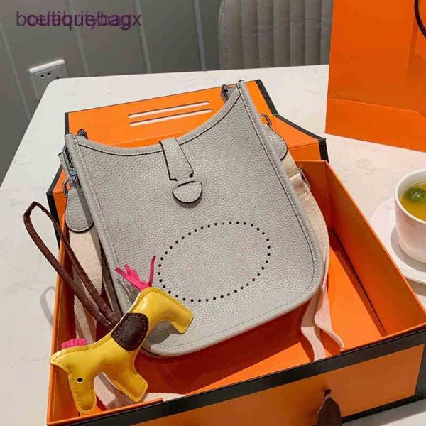 evelyns bag herme classic designer handbags purse cross body plain lichi pattern belt h letter width lady genuine leather single shoulder sh
evelyns bag herme classic designer handbags purse cross body plain lichi pattern belt h letter width lady genuine leather single shoulder sh