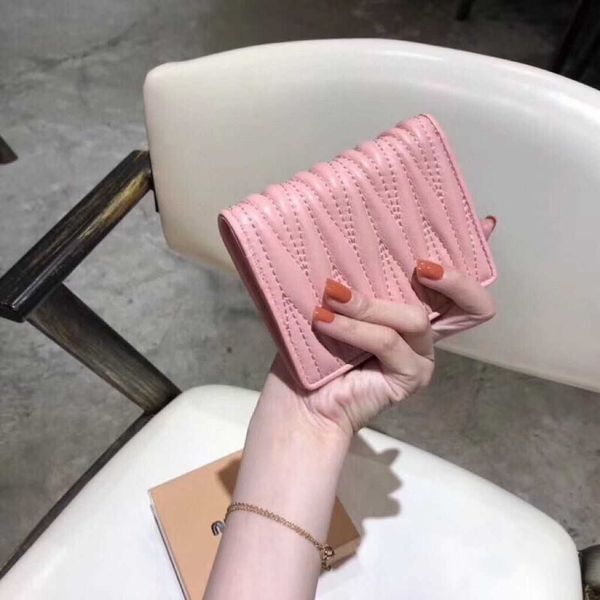 designer bags mumu tote bag designer handbags sheepskin pleated wallet women's short bag zero fashion leather
designer bags mumu tote bag designer handbags sheepskin pleated wallet women's short bag zero fashion leather