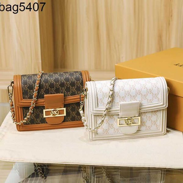 tote bsg factory wholesale and retail 2023 new fashion printing letter small square bag luxury versatile one shoulder crossbody women
tote bsg factory wholesale and retail 2023 new fashion printing letter small square bag luxury versatile one shoulder crossbody women