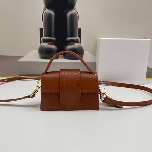 evening bags shoulder j letter designers crossbody bags womens designer leather purse handbag the tote pouch classic versatile luxurys
evening bags shoulder j letter designers crossbody bags womens designer leather purse handbag the tote pouch classic versatile luxurys