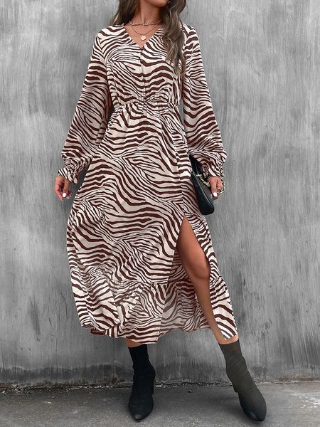 autumn winter geometric printing dress v neck long sleeve split sxy casual expansion vestidos beach holiday midi dresses, Black;gray
autumn winter geometric printing dress v neck long sleeve split sxy casual expansion vestidos beach holiday midi dresses, Black;gray