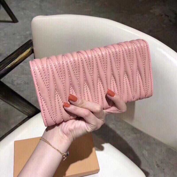bag designer miu mumu handbags 2022 new wallet miu letter pleated luxury feminine layer style summer and autumn pickup bag zero l7ik
bag designer miu mumu handbags 2022 new wallet miu letter pleated luxury feminine layer style summer and autumn pickup bag zero l7ik