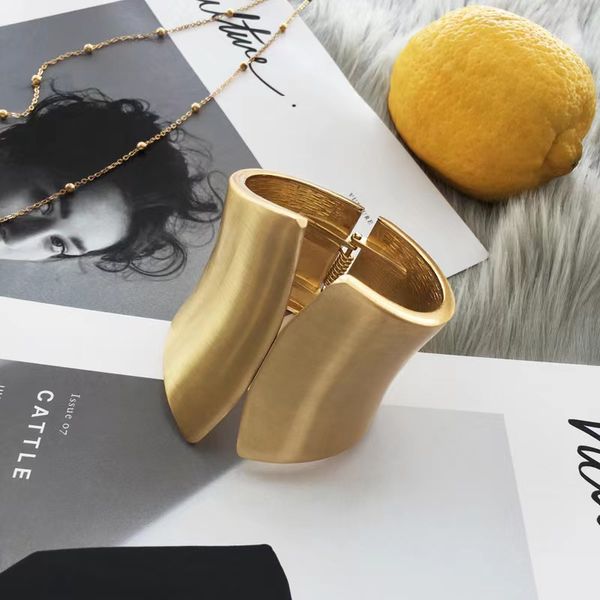 bangle bracelet link chain chains mens couple wedding silver gold gift designer bracelets for women fashion exaggerated asymmetric wide edge, Black
bangle bracelet link chain chains mens couple wedding silver gold gift designer bracelets for women fashion exaggerated asymmetric wide edge, Black